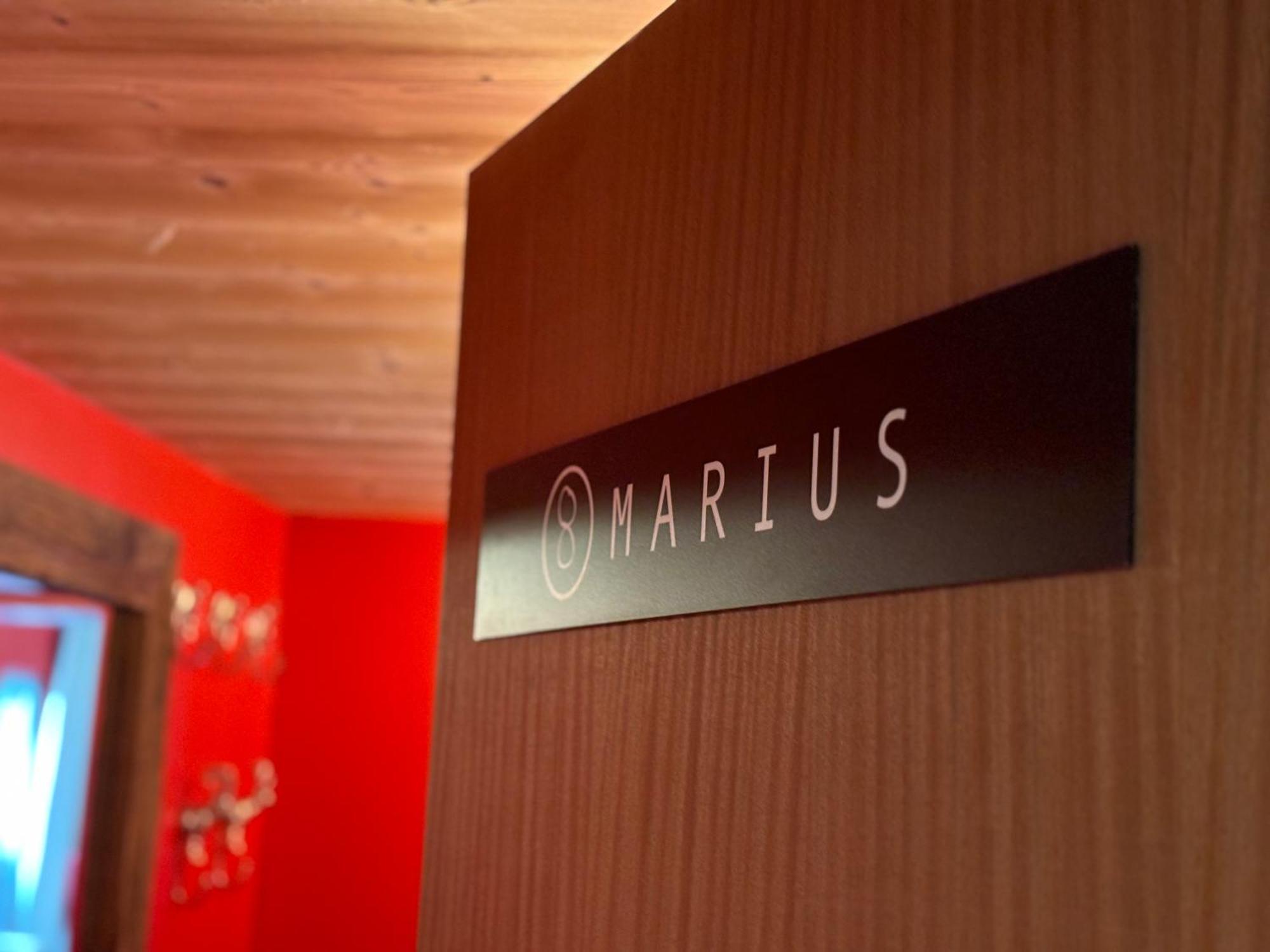 Les Secrets - Suites & Apartments มงทริองด์ ภายนอก รูปภาพ